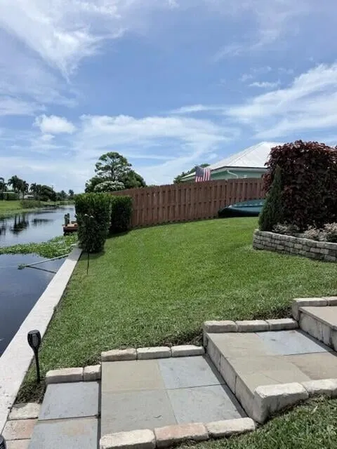 Residence photo 24
