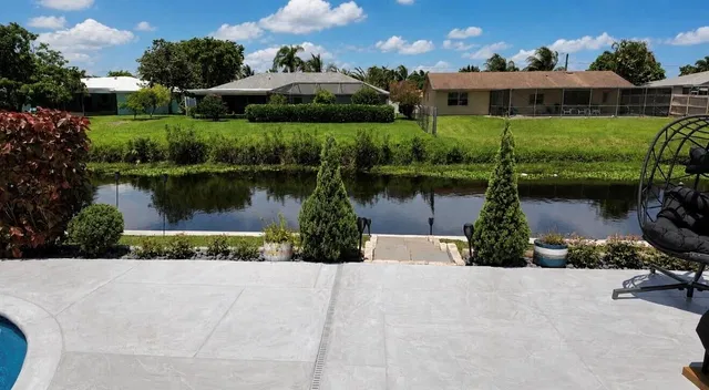 Residence photo 25