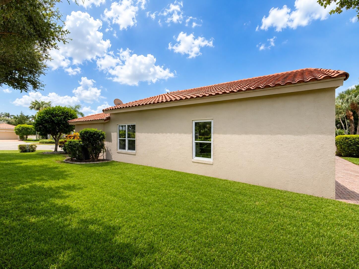 Residence photo 5