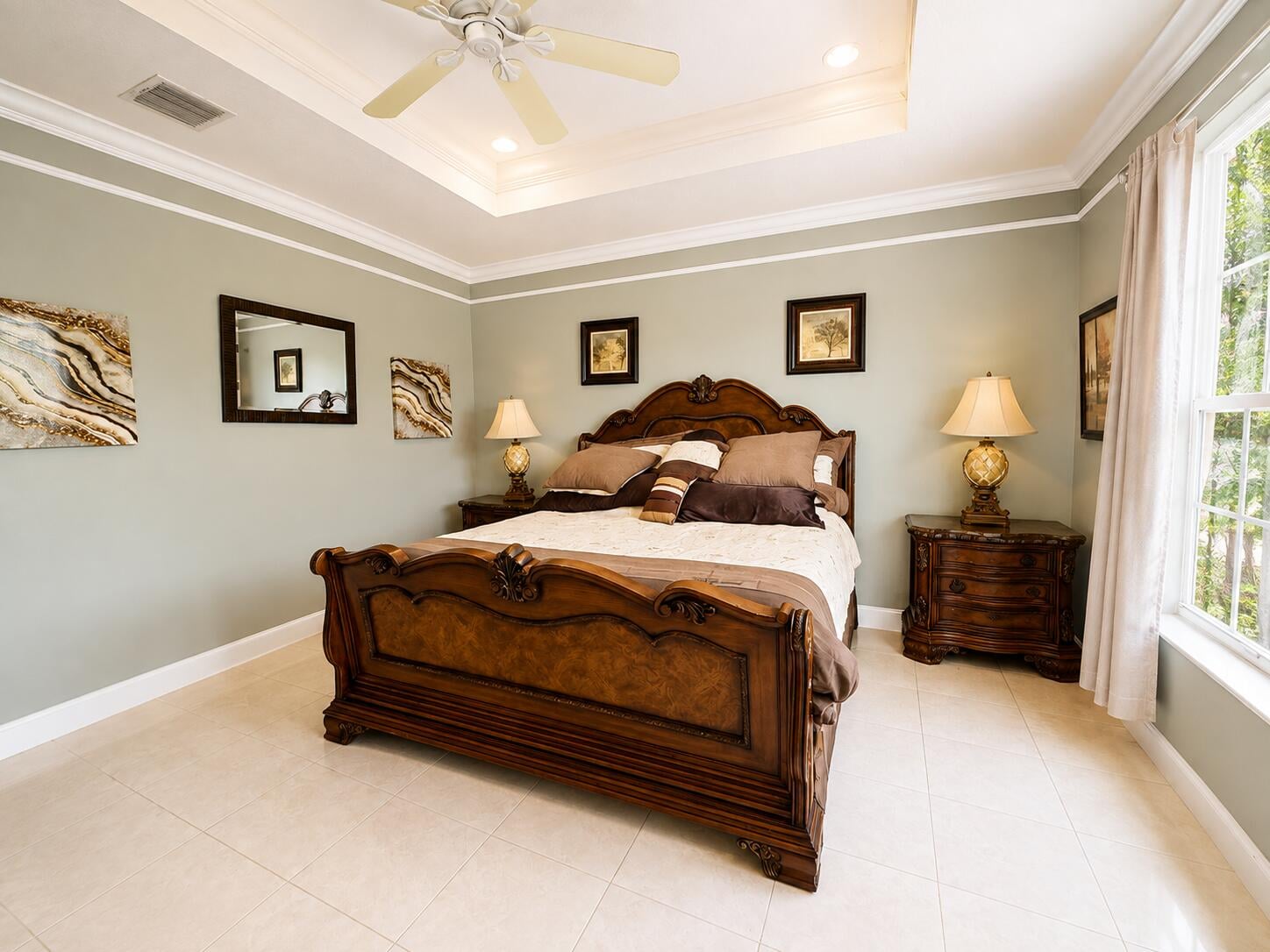 Residence photo 30