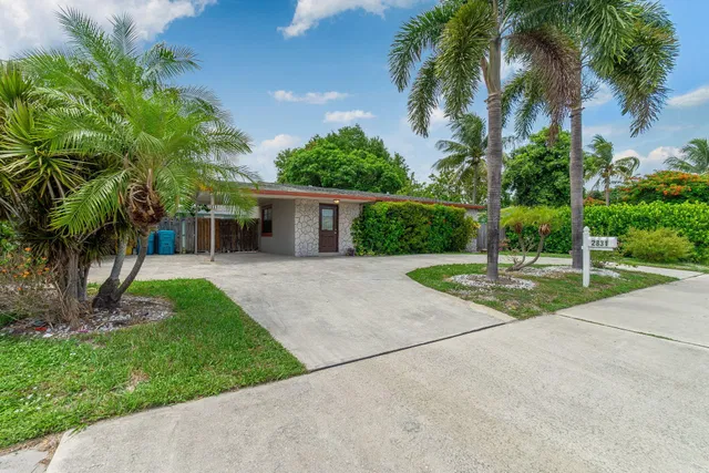 Residence photo 4