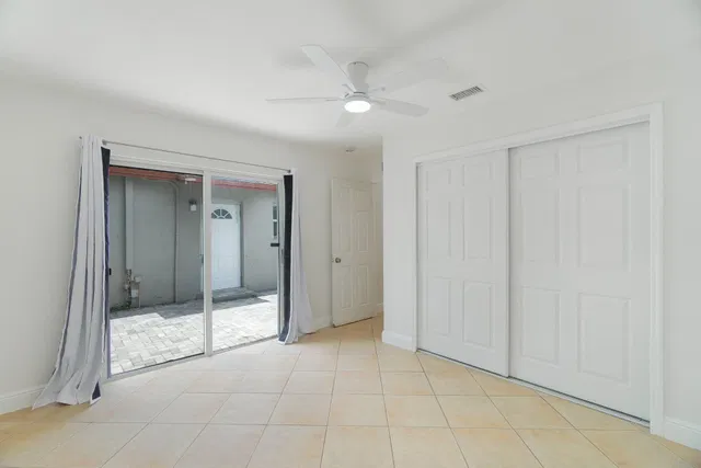 Residence photo 37