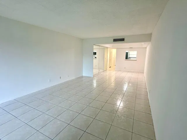  Unit 109 photo 15