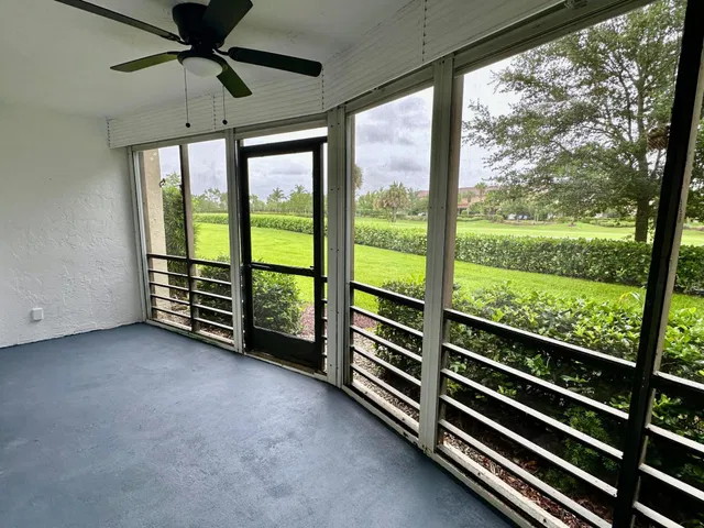  Unit 109 photo 20