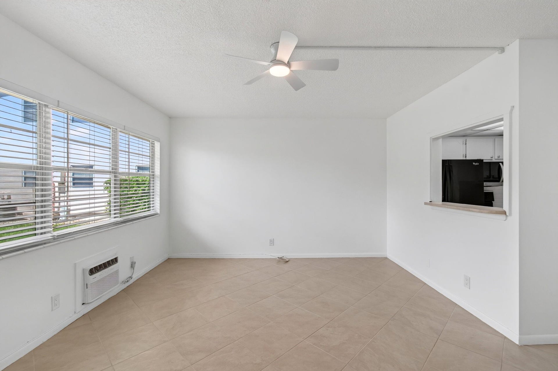 Residence photo 9