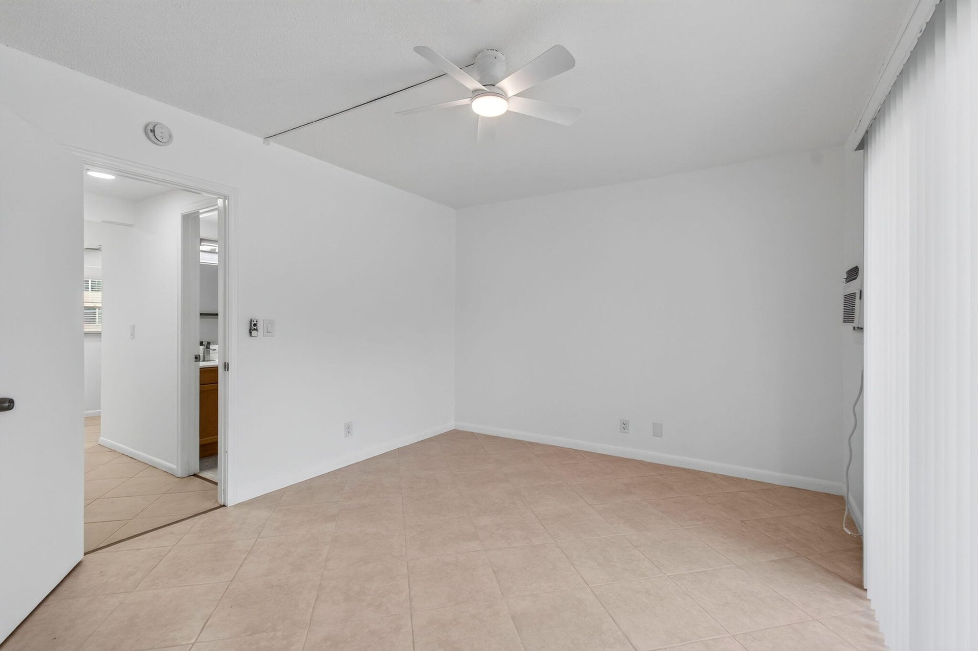 Residence photo 26