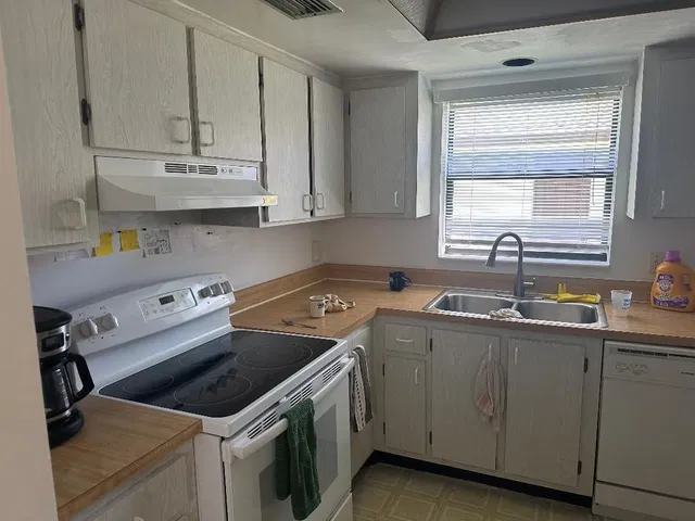  Residence photo 8