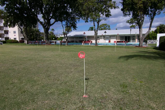 Unit 101 photo 22
