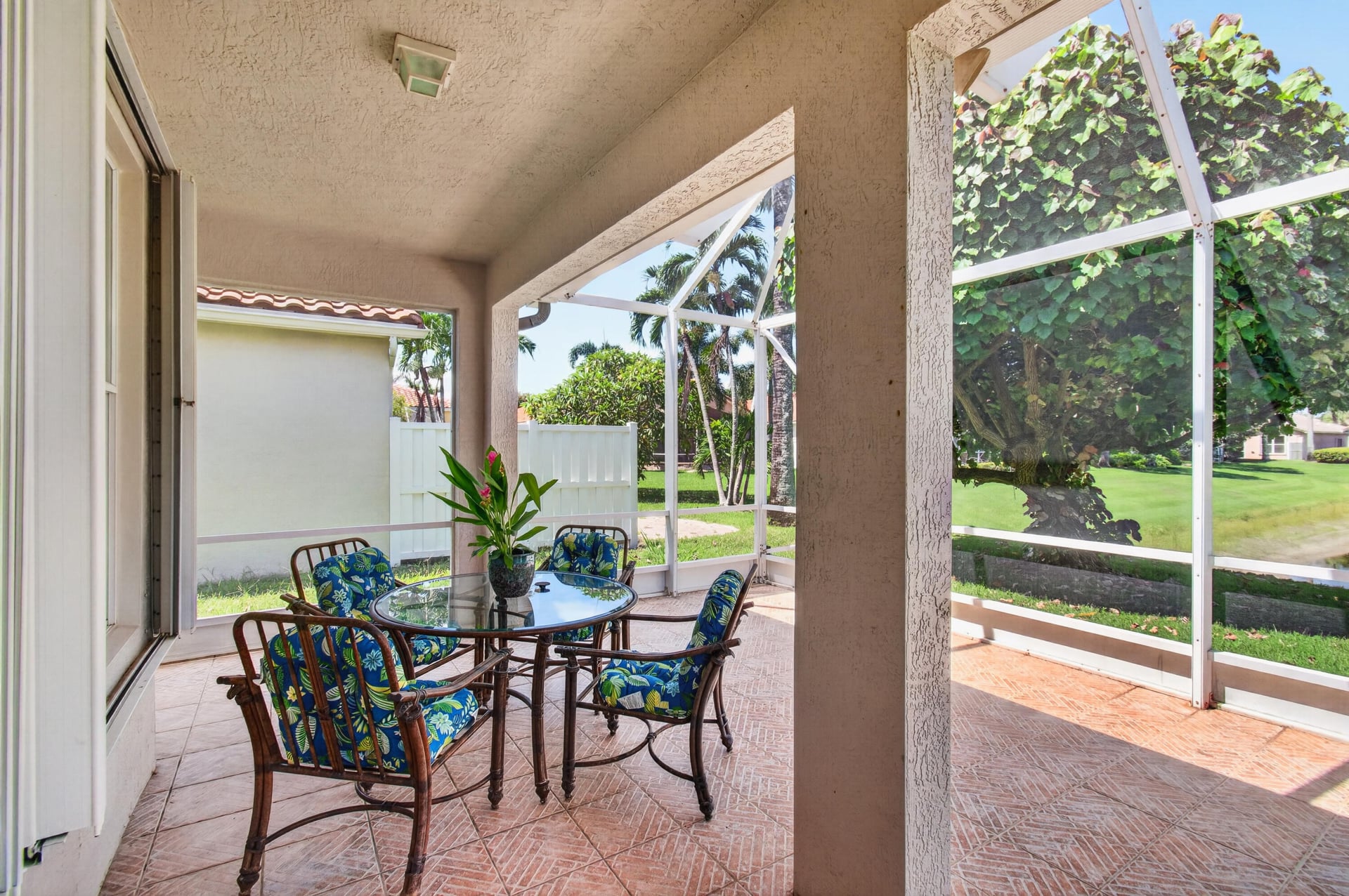 Residence photo 56