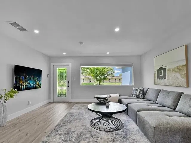 Residence photo 10