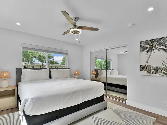 Residence photo 12