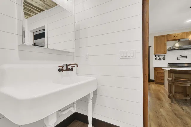 Residence photo 51