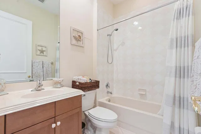 Residence photo 12