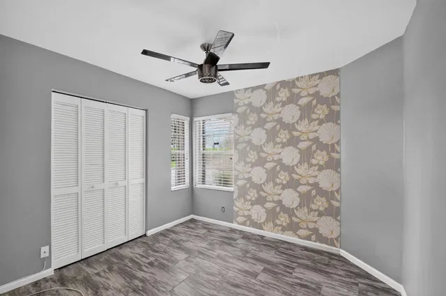 Residence photo 24
