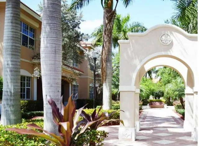 Residence photo 13
