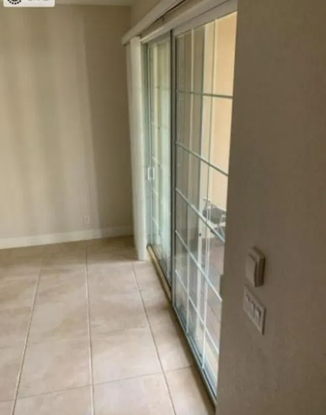 Residence photo 15