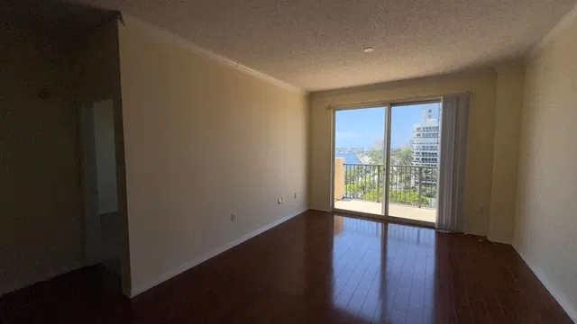 Flagler Pointe Unit 910 photo 4