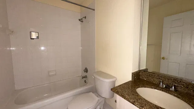 Flagler Pointe Unit 910 photo 17