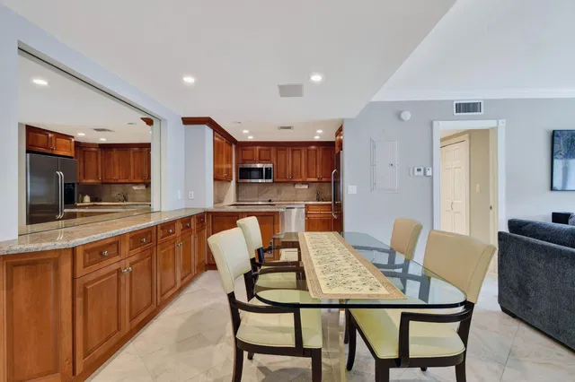 South Palm Beach Unit 506 photo 12