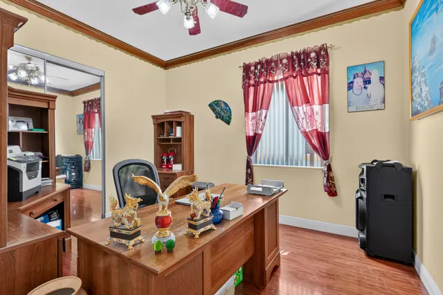  Residence photo 27