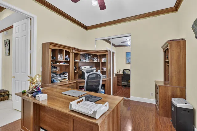  Residence photo 29