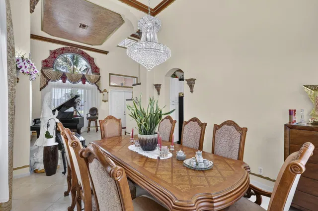  Residence photo 33