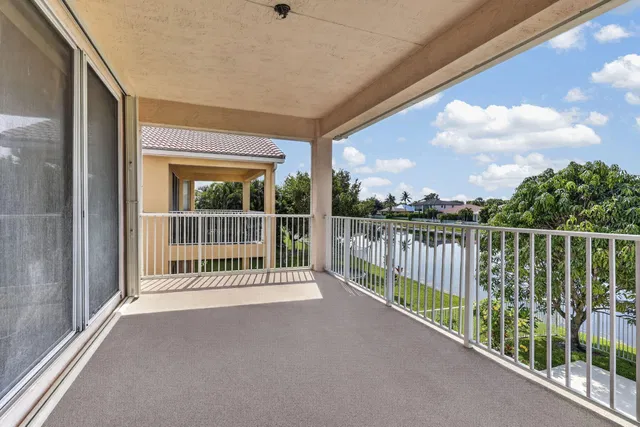  Residence photo 62