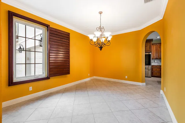 Residence photo 6