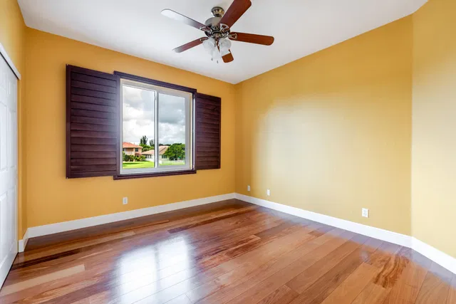 Residence photo 26