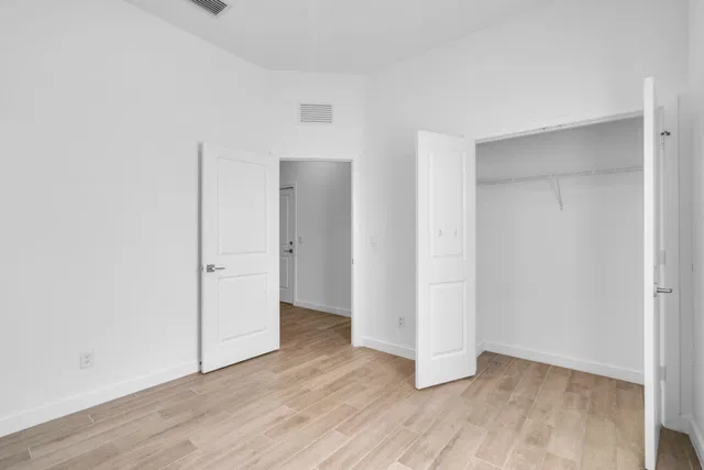  Residence photo 26