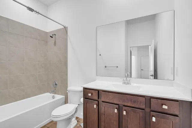  Residence photo 28