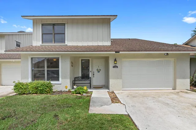 Residence photo 2