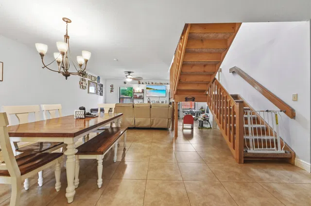 Residence photo 5