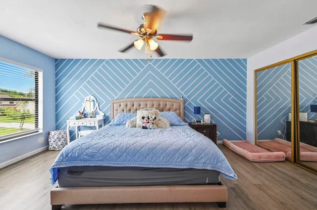 Residence photo 15