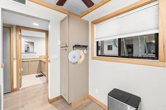  Unit 209 photo 14