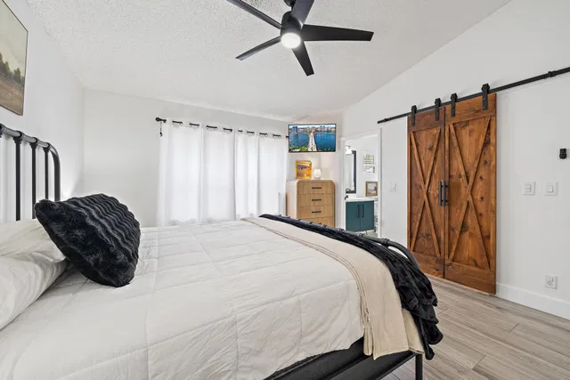  Residence photo 12
