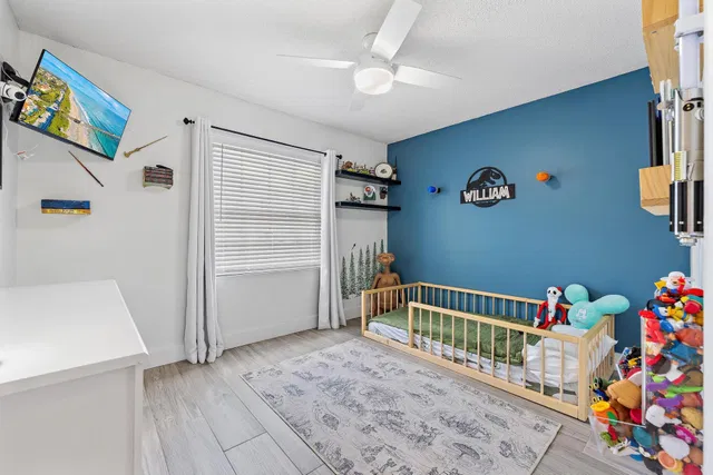  Residence photo 15