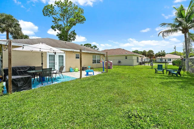  Residence photo 19