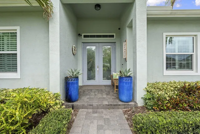  Residence photo 8