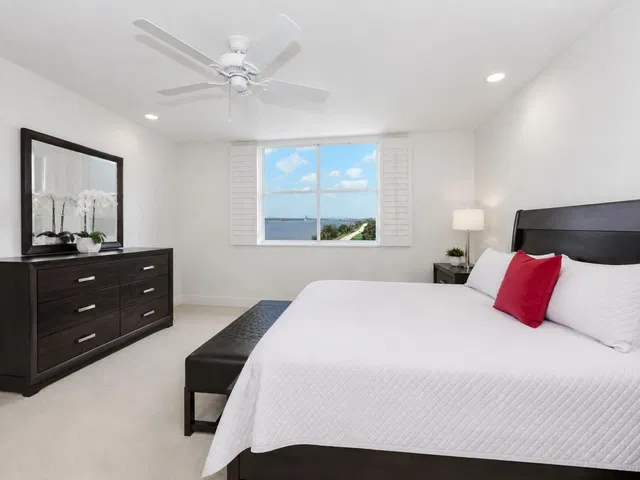 The Patrician of Palm Beach Unit 7230 photo 6