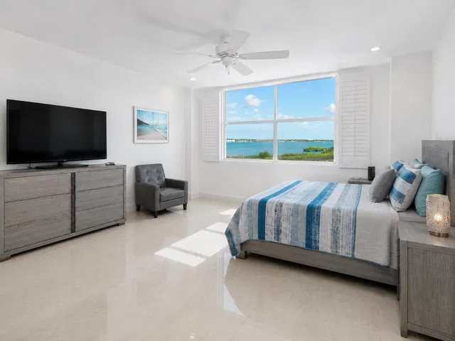 The Patrician of Palm Beach Unit 7230 photo 7