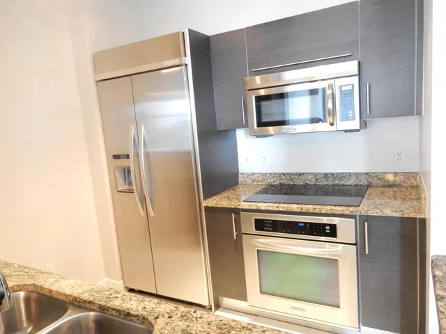 CityPlace South Tower Unit 714 photo 6