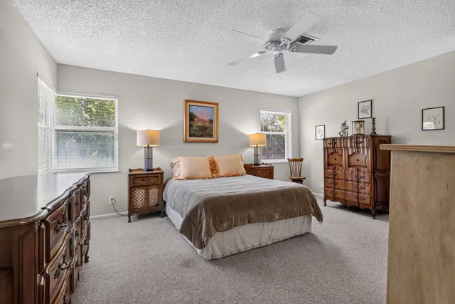  Residence photo 13