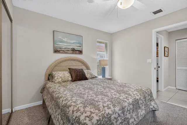  Residence photo 15