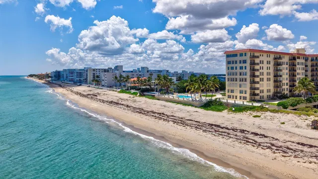South Palm Beach Unit 2020 photo 37