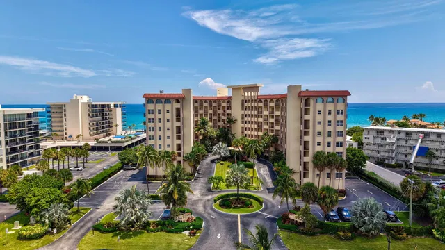 South Palm Beach Unit 2020 photo 50