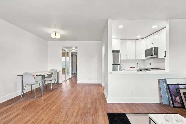  Residence photo 6