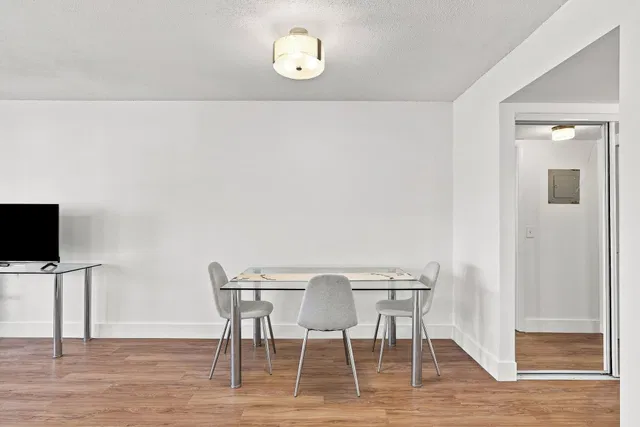  Residence photo 7