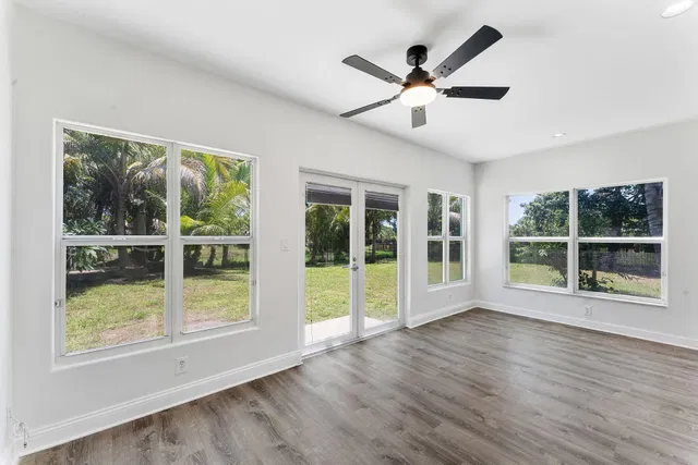 Residence photo 6