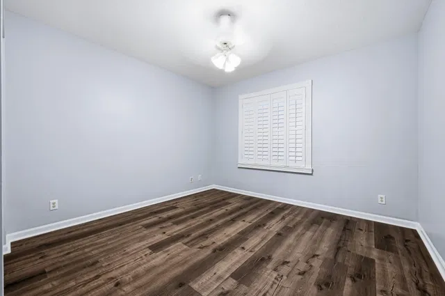  Residence photo 16